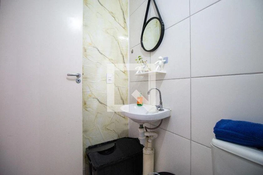 Furnished 52 m² apartment with 2 bedrooms and balcony — photo 32