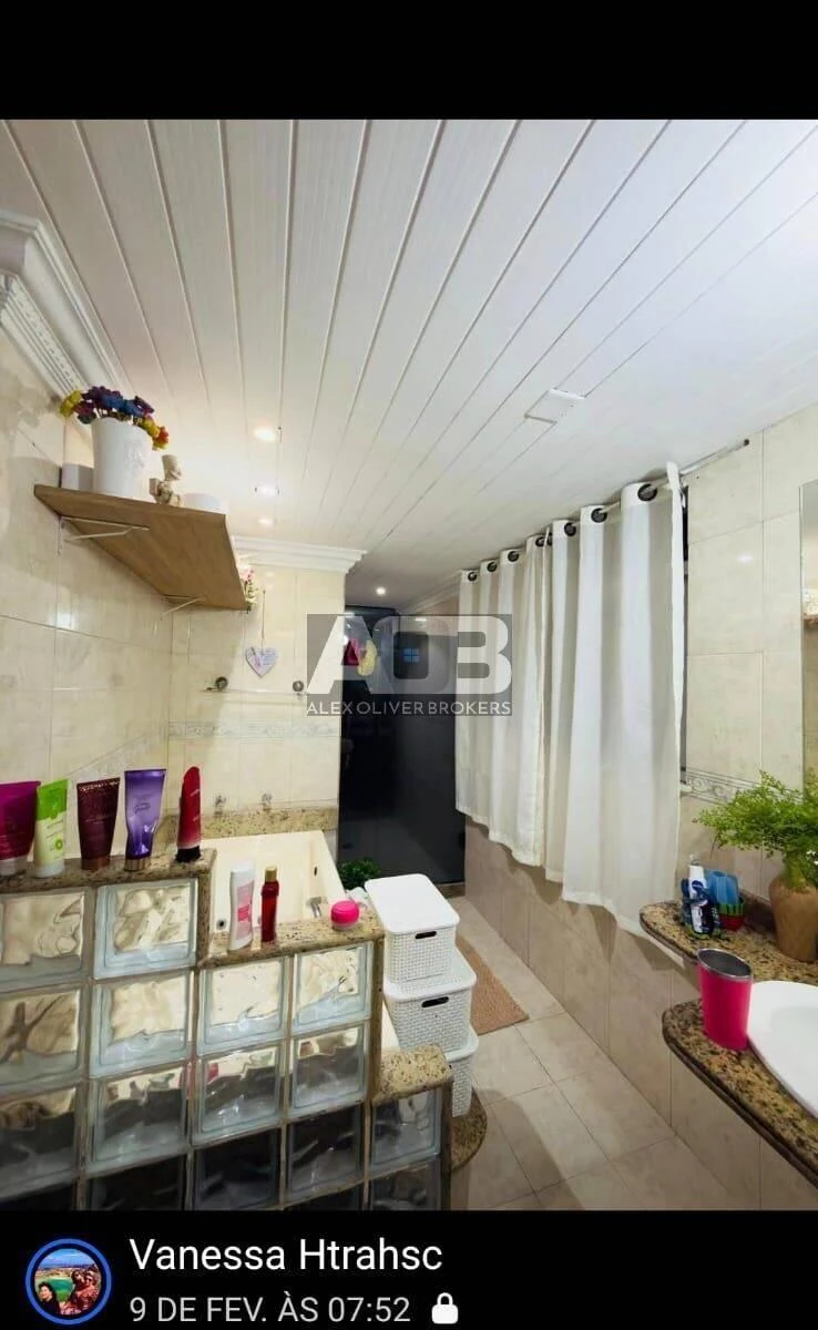 Apartamento de 130 m² com banheira e varanda envidraçada — photo 2