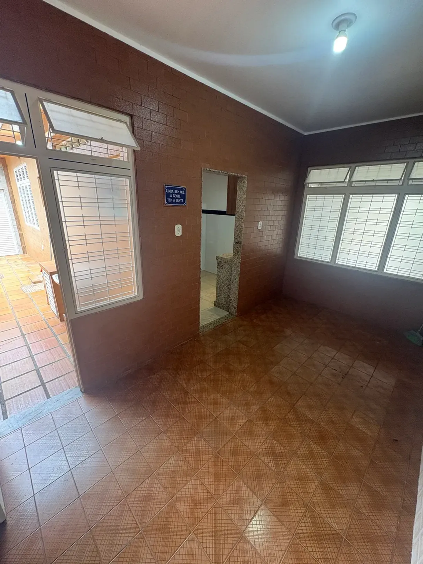 Casa de 150 m² e 2 quartos, Irajá