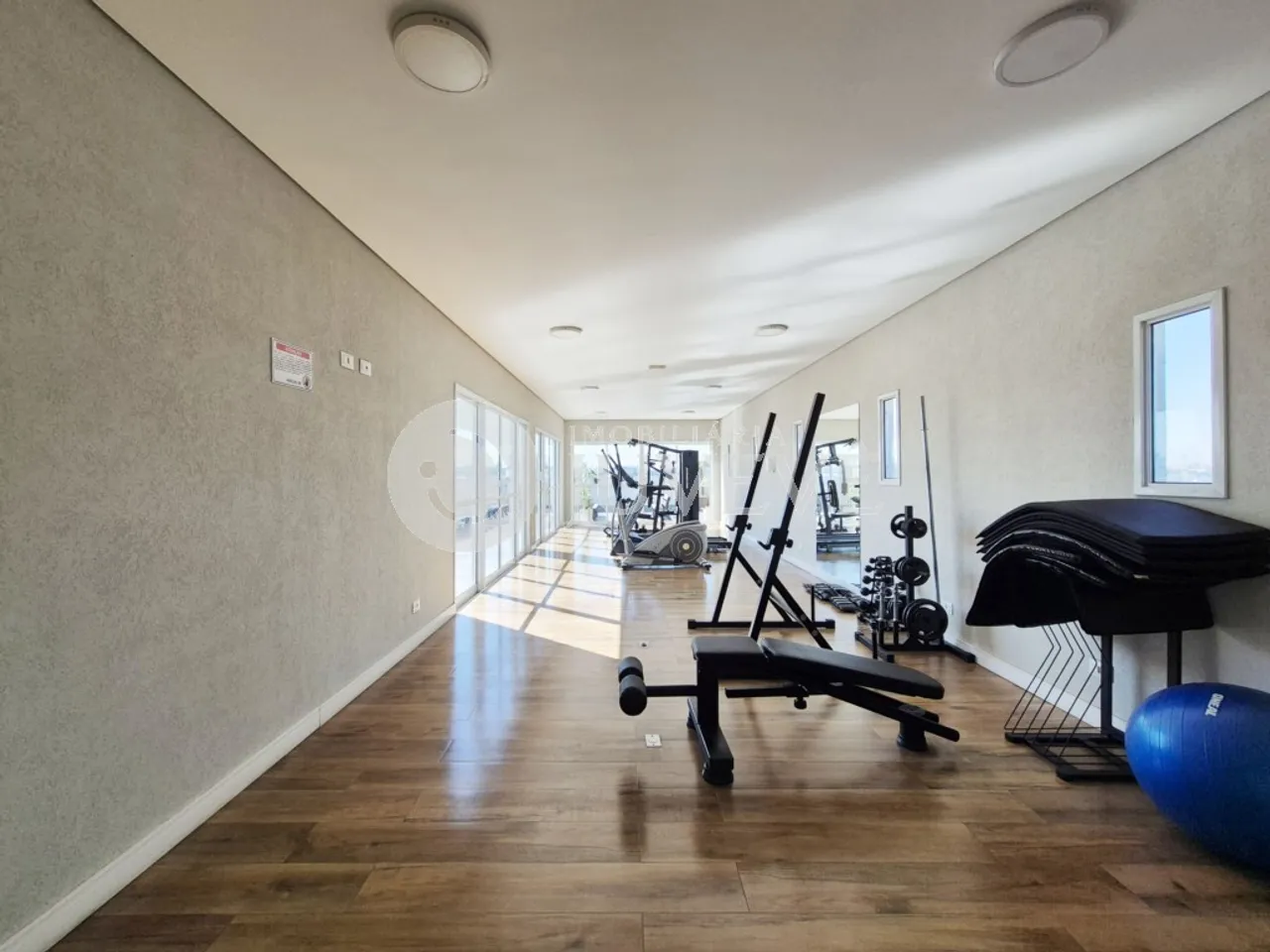 Студия 29 м² без парковки с встроенными шкафами — photo 16