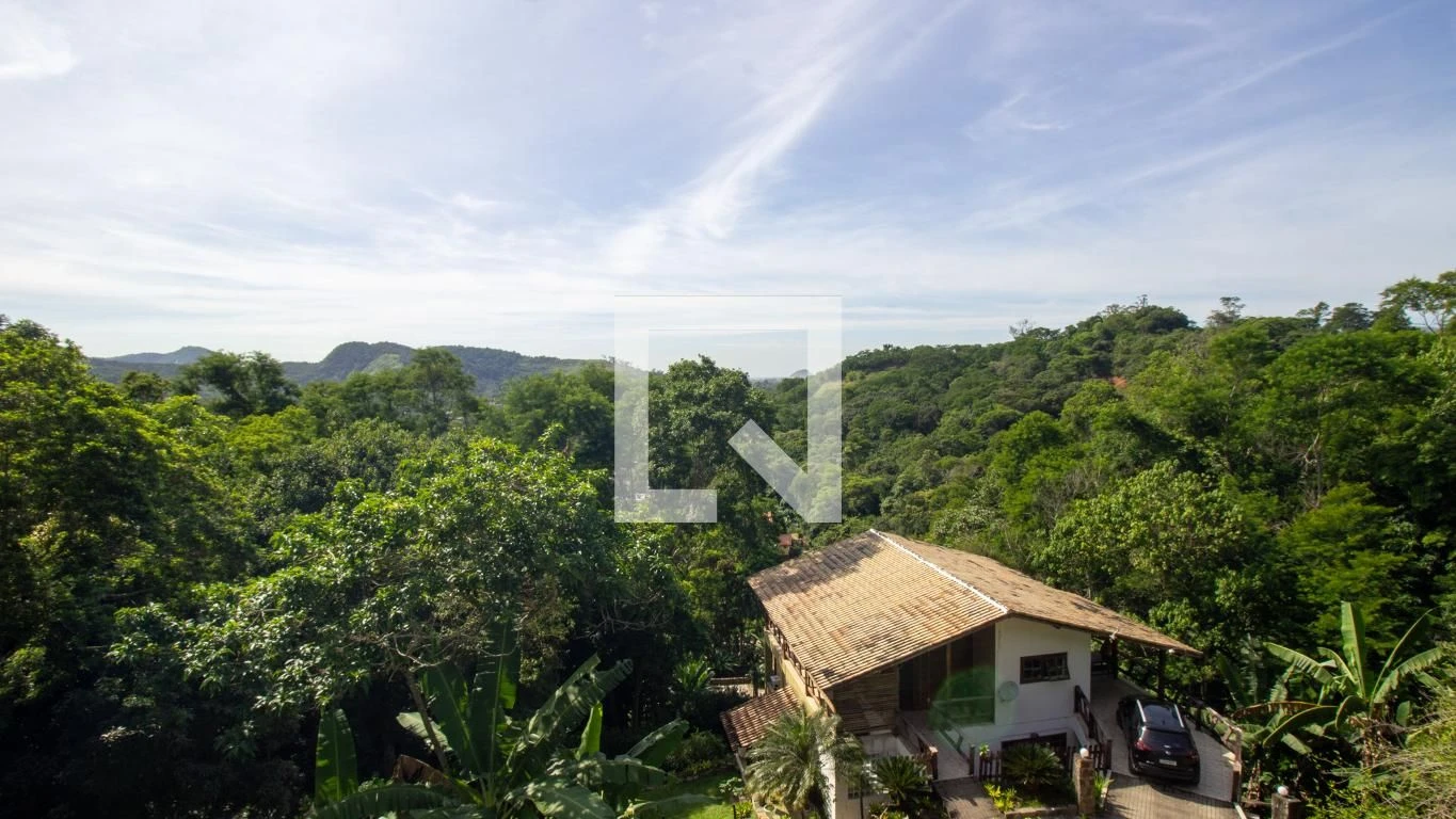 Furnished house with 5 bedrooms and 6 parking spaces — photo 42