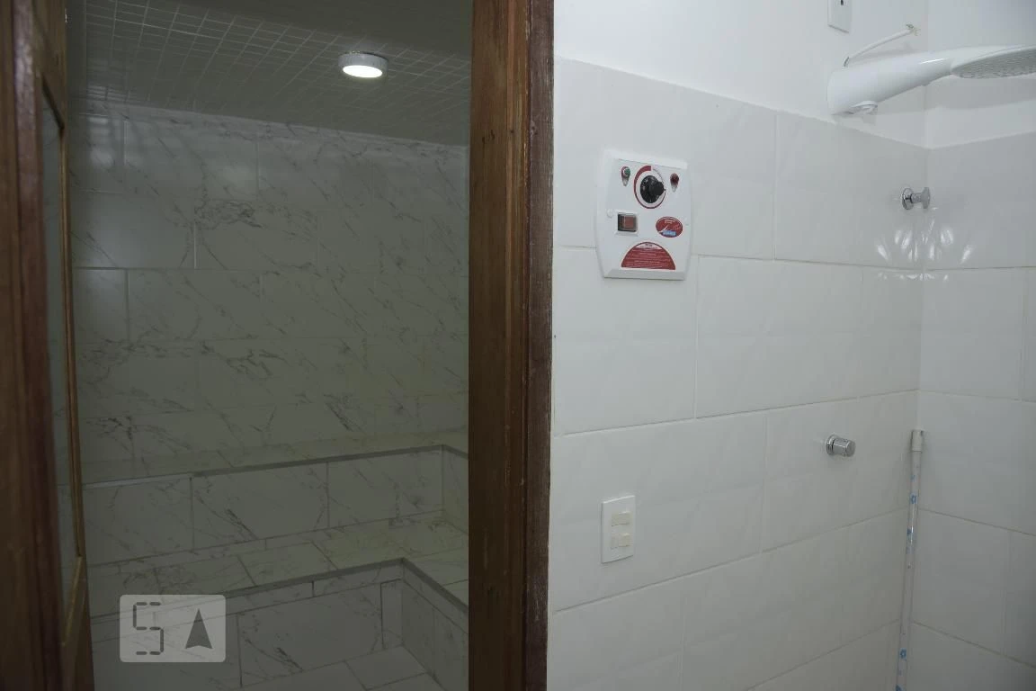 Furnished apartment, 37 m², with a washing machine — photo 22