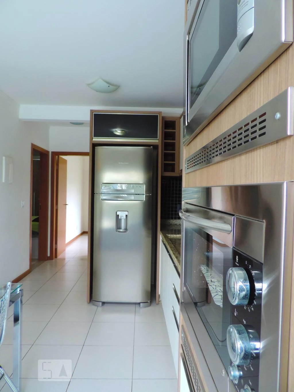 Furnished 2-bedroom apartment with 1 bathroom — photo 9