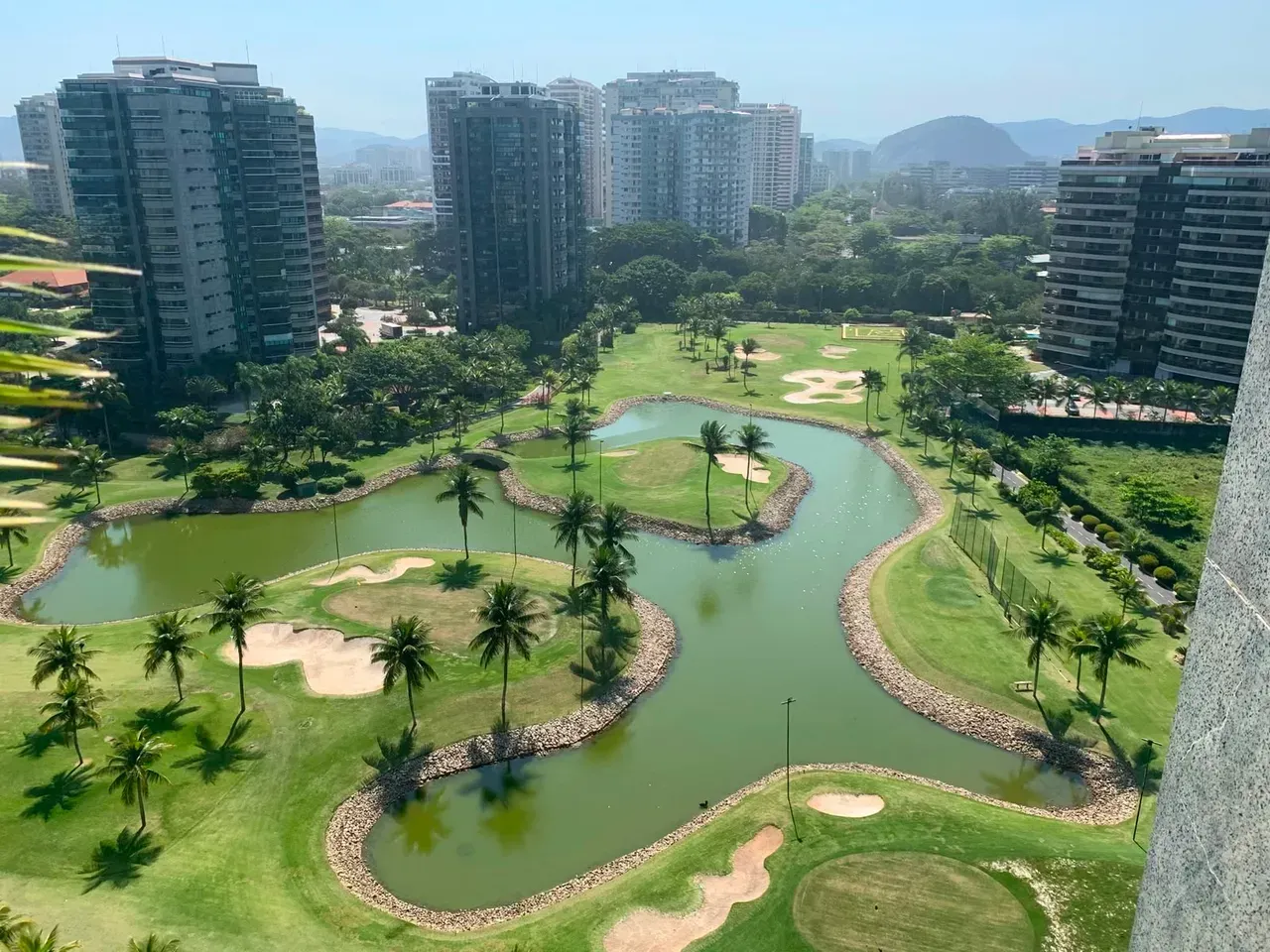 Apartamento mobiliado com 4 quartos e 5 banheiros — photo 2