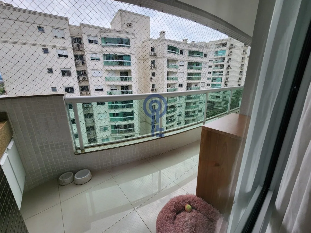 Furnished 4-bedroom apartment with 1 en-suite bath — photo 15