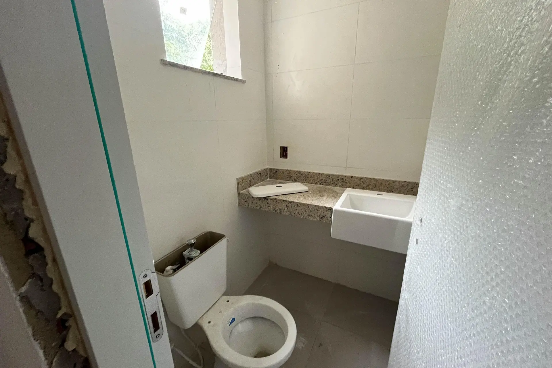2-bedroom apartment with a mountain view — photo 36