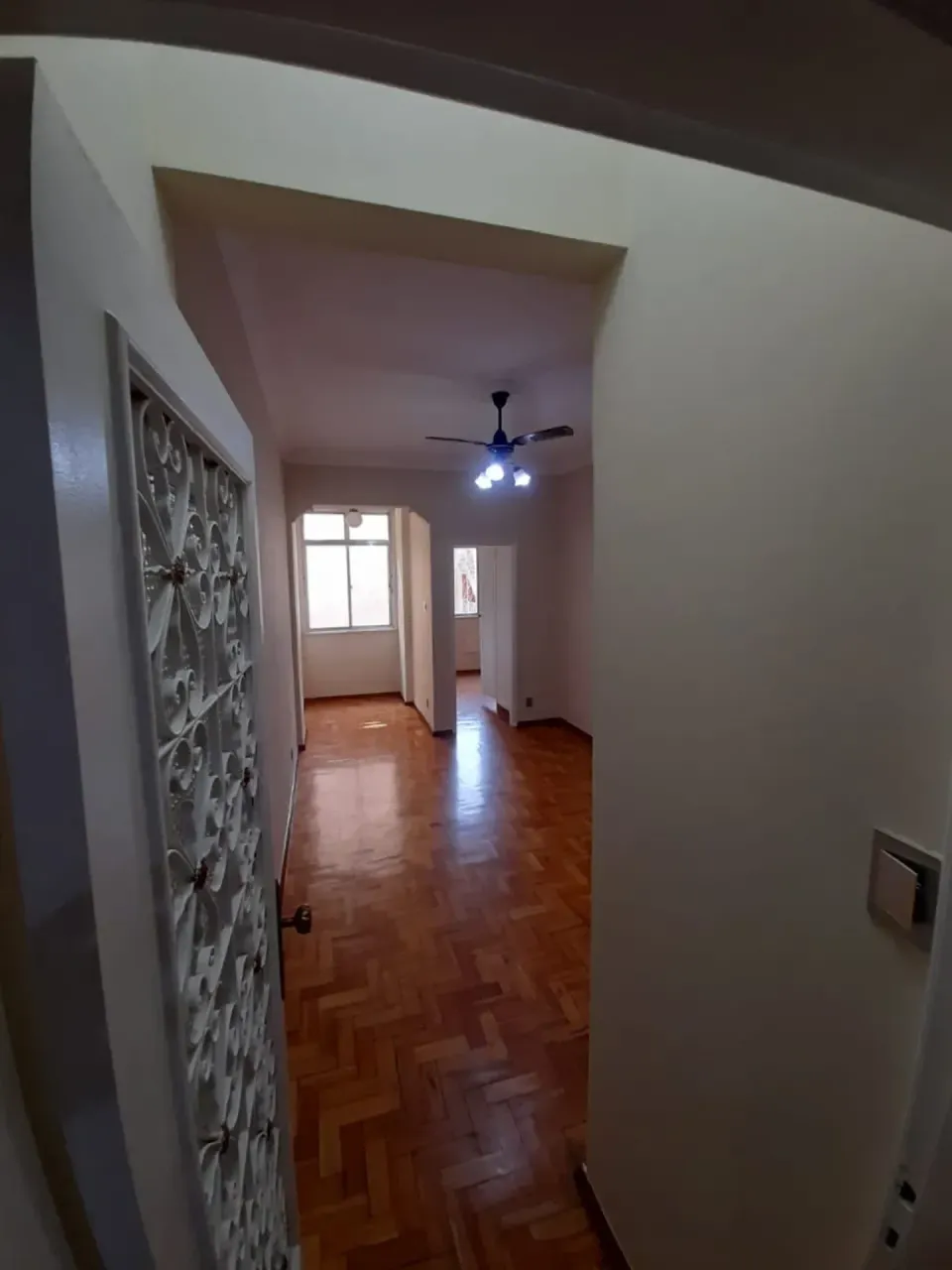 2-bedroom apartment with a walk-in closet — photo 16