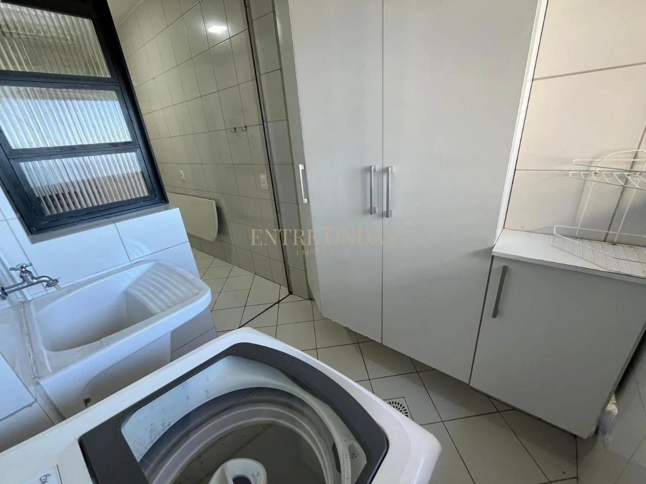 Apartment on the 1st floor with a water view — photo 33