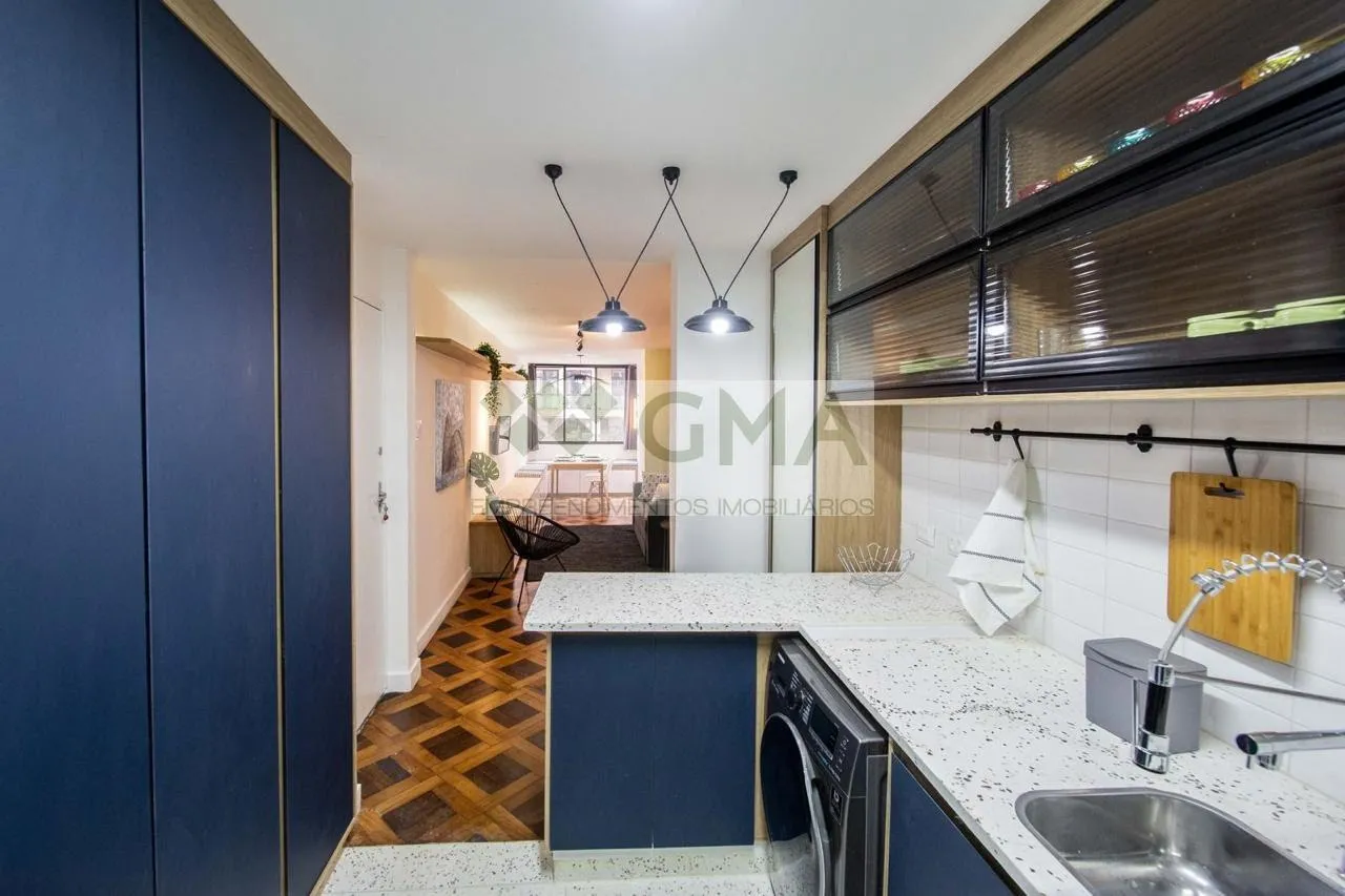 Furnished apartment with open-plan kitchen and 2 bedrooms — photo 2