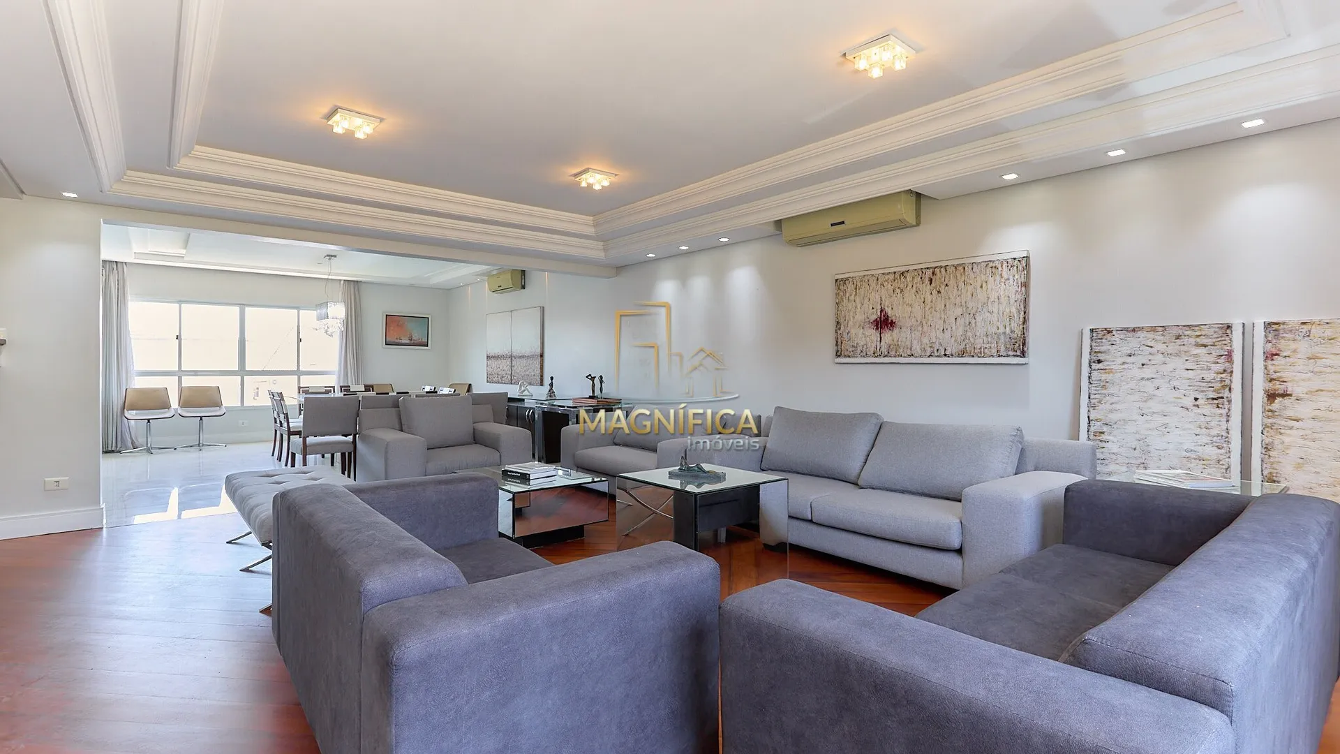 House with 4 bedrooms and 3 en-suite suites, 4 parking spaces — photo 3