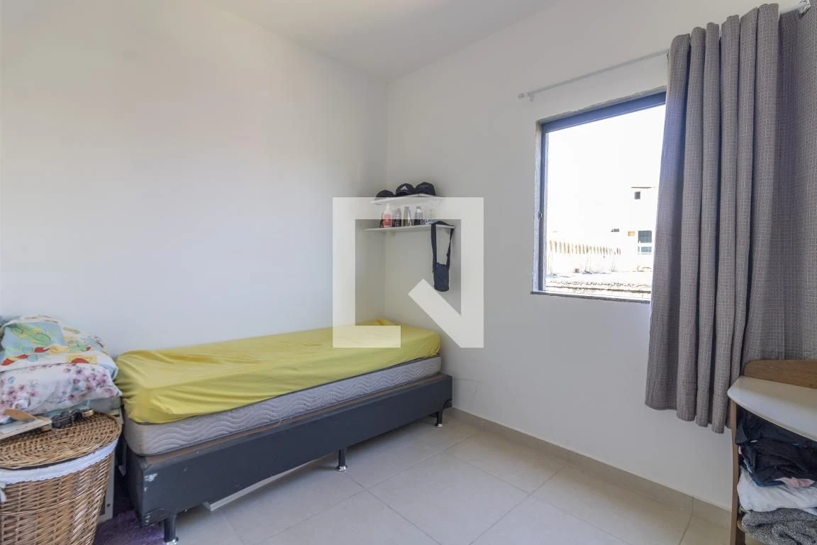 Apartamento mobiliado com 2 quartos e 1 banheiro — photo 22
