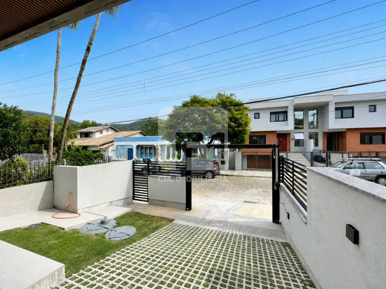 Furnished 3-bedroom house with 200 m² — photo 36