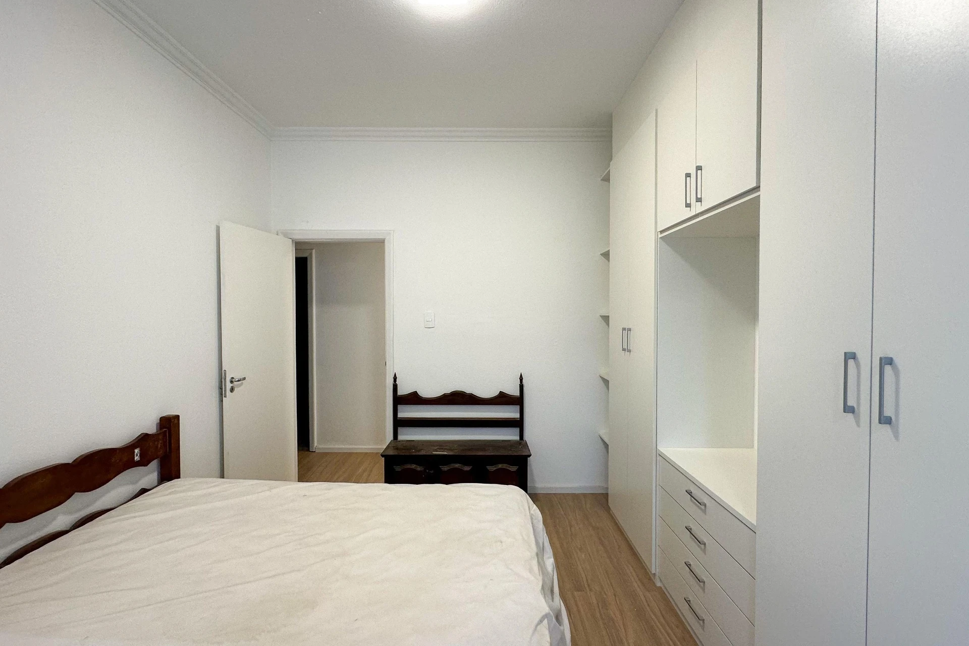 Washing machine in a 4-bedroom apartment, 168 m² — photo 31