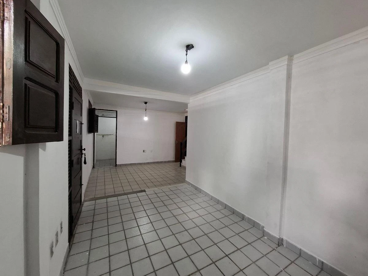Будинок: 3 спальні, усі з власною ванною кімнатою, 110 м² — photo 14