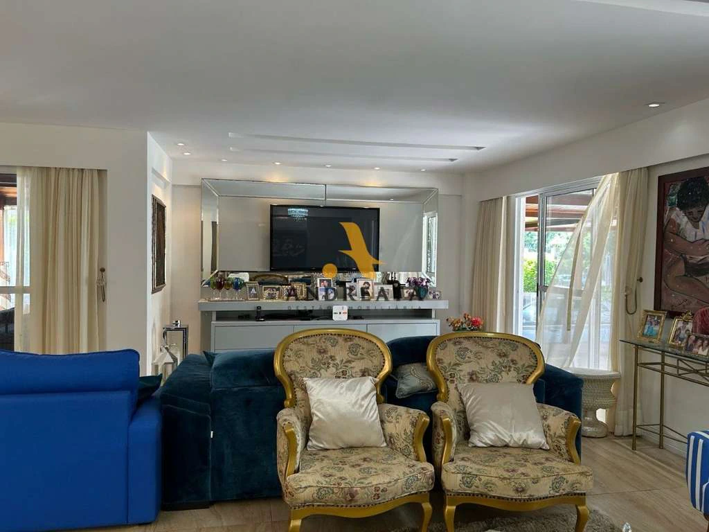 Unfurnished 6-bedroom house with 248 m² — photo 21