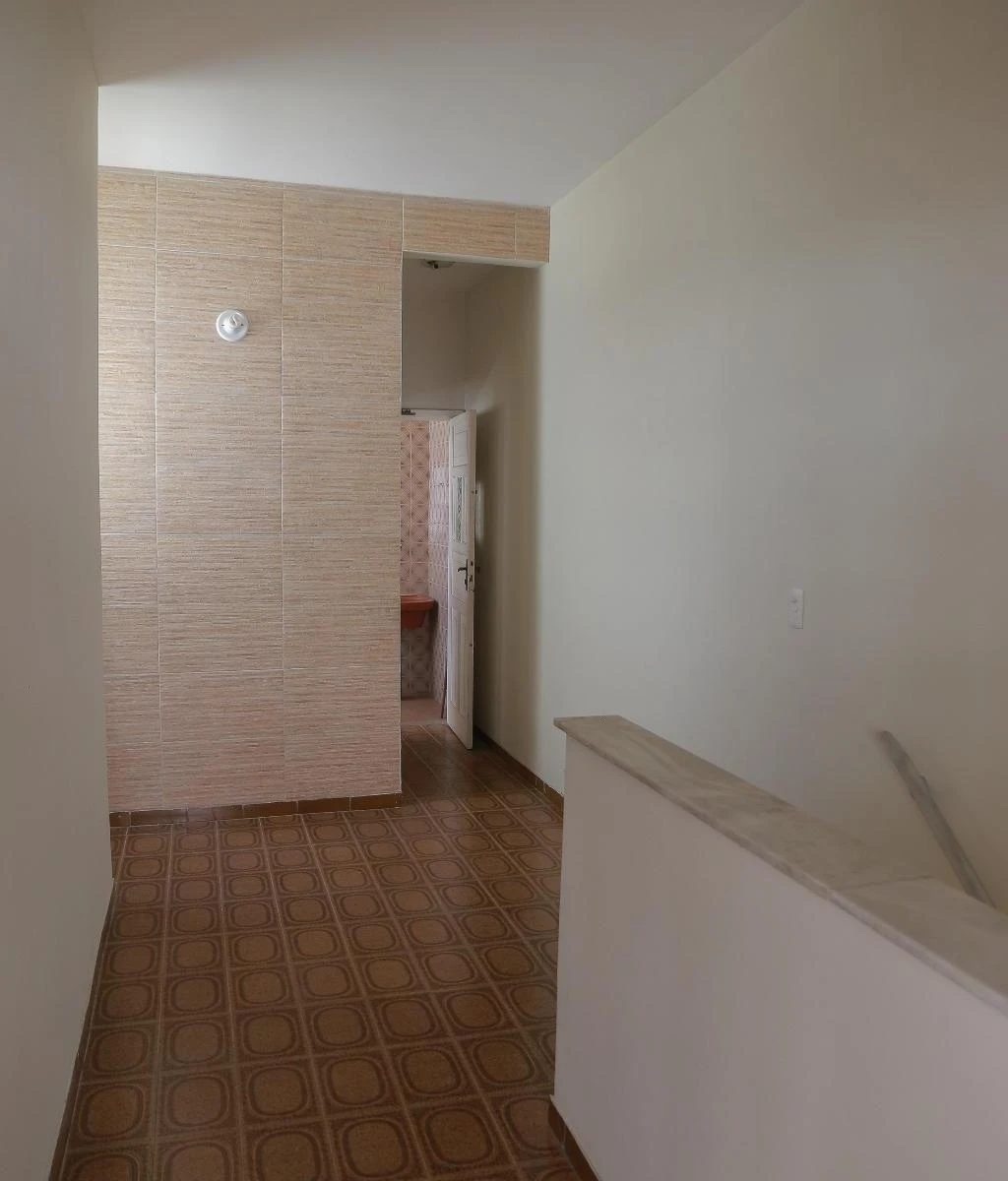 Casa com cozinha separada, 4 quartos e 3 banheiros — photo 47