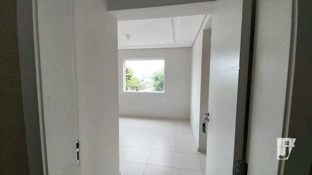 Apartamento mobiliado, 32 m², com janelas do piso ao teto — photo 17
