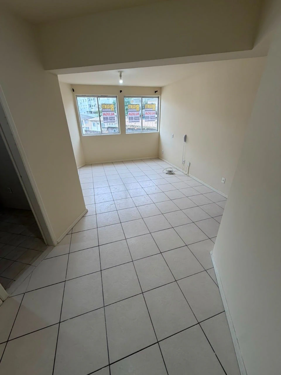 Studio with 1 bedroom and 1 bathroom, no parking — photo 5