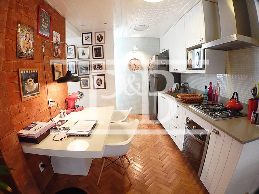 Робоче місце та 2 спальні: квартира 75 м² — photo 2
