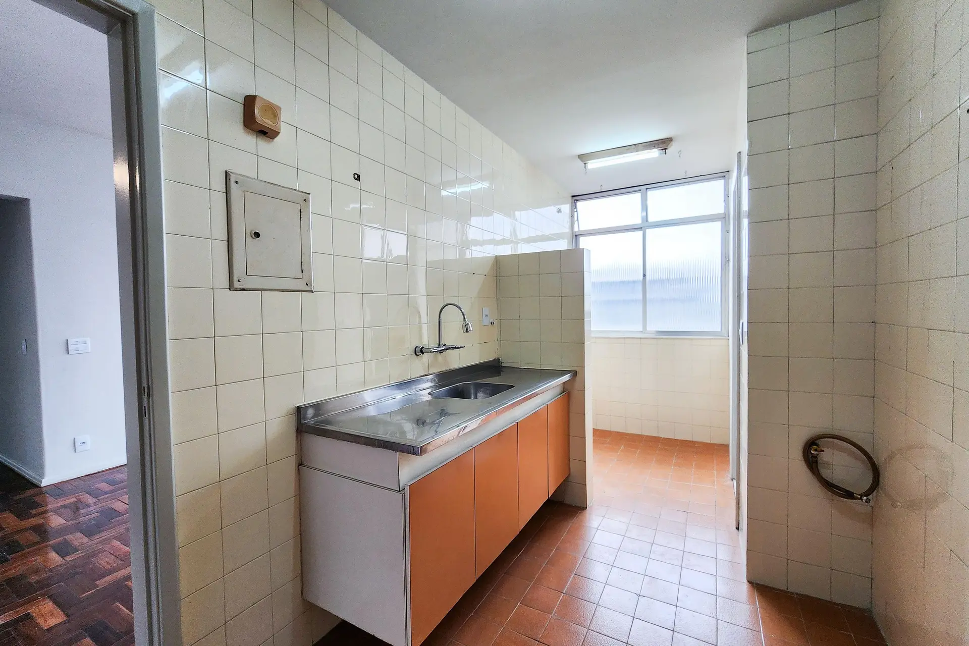 2-bedroom apartment in a building with a pool — photo 2