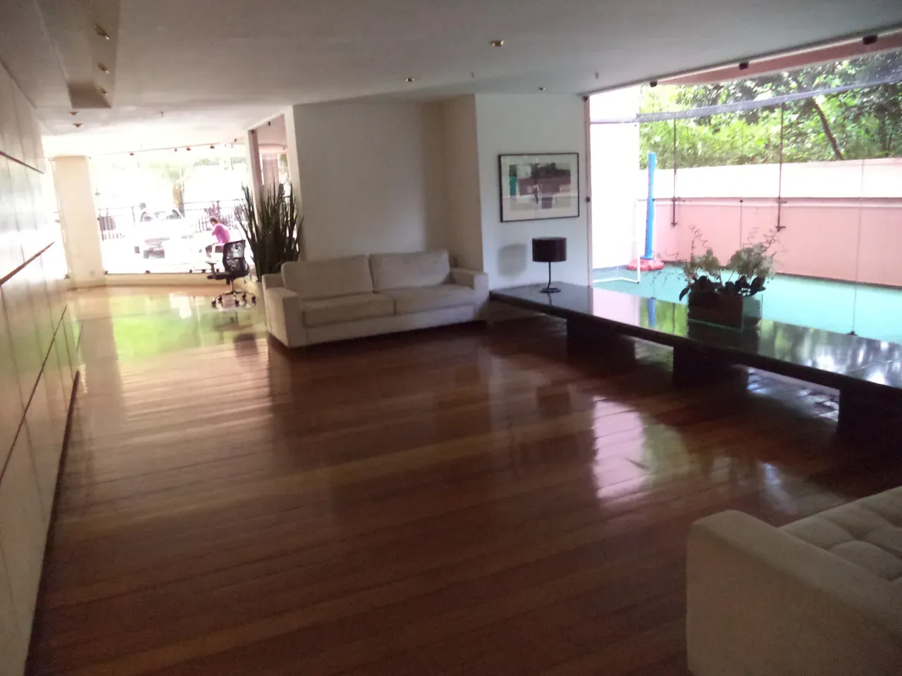 Apartment with 2 bedrooms, 2 bathrooms and a terrace — photo 22