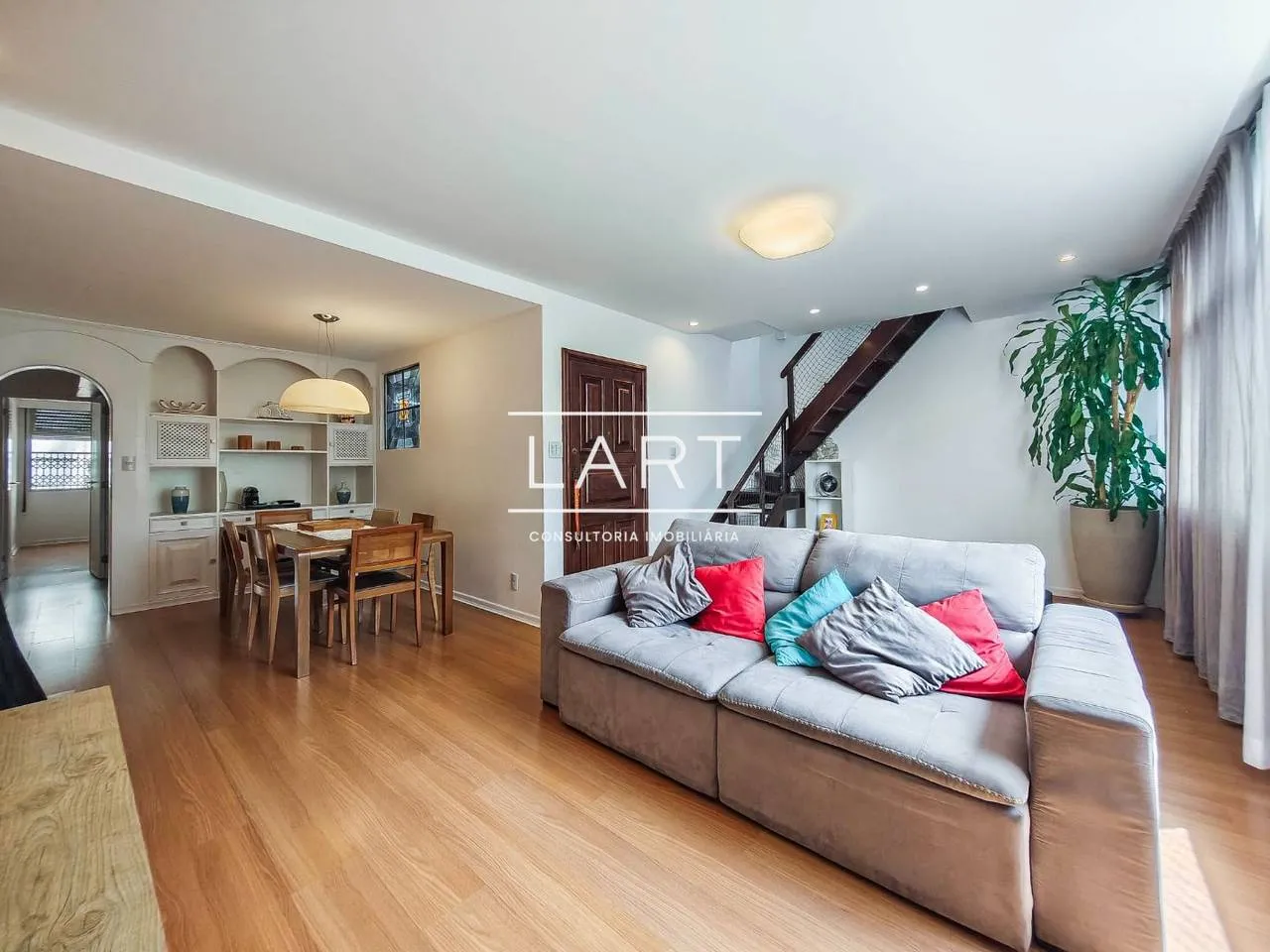 Apartamento de 310 m² com lava-louças e banheira — photo 23