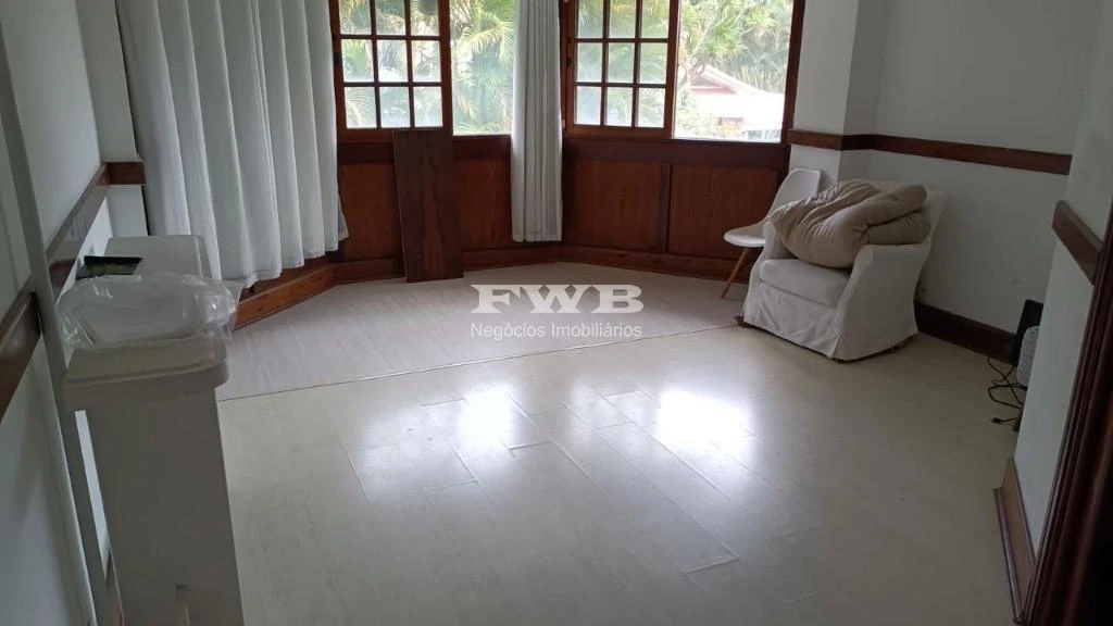 Casa de 5 quartos com banheira, Barra da Tijuca — photo 17