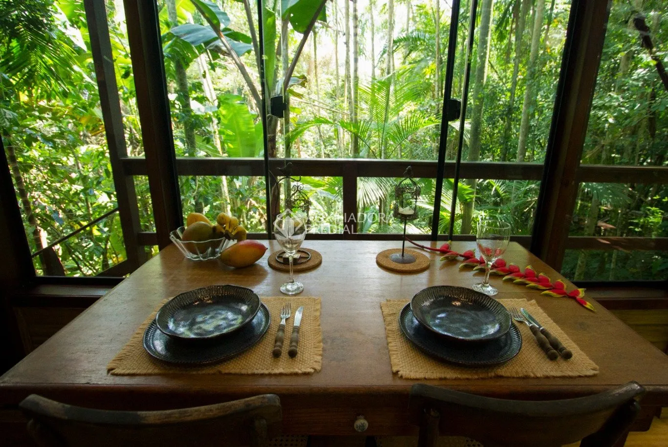 Furnished house with a balcony, 6 bedrooms and 3 baths — photo 67