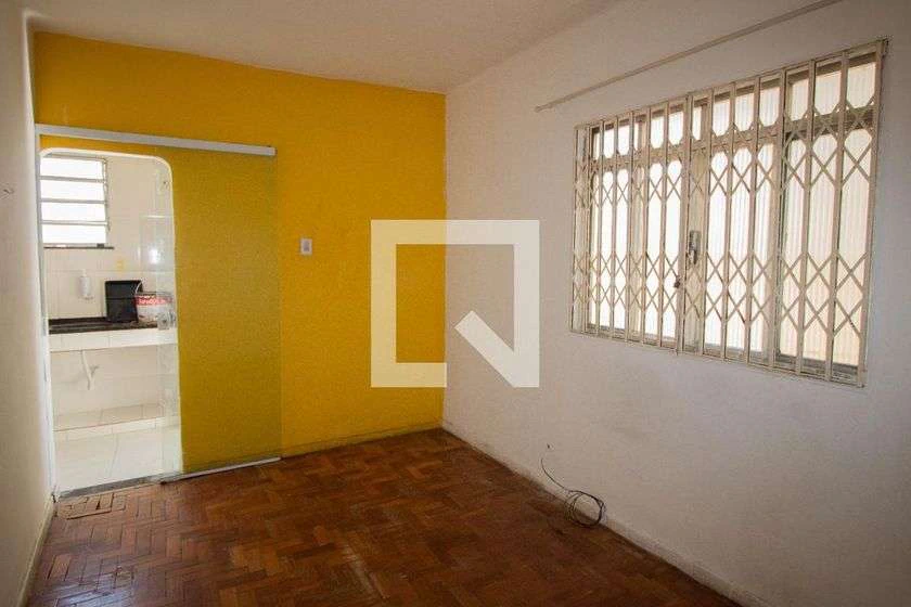 Apartamento de 1 quarto com cozinha separada e 40 m² — photo 3