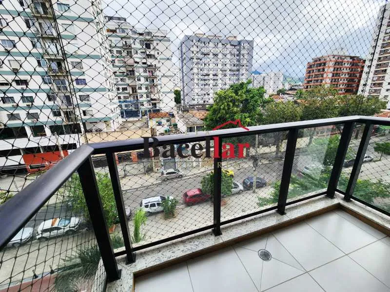 2-bedroom apartment with a washing machine in Rio de Janeiro — photo 9
