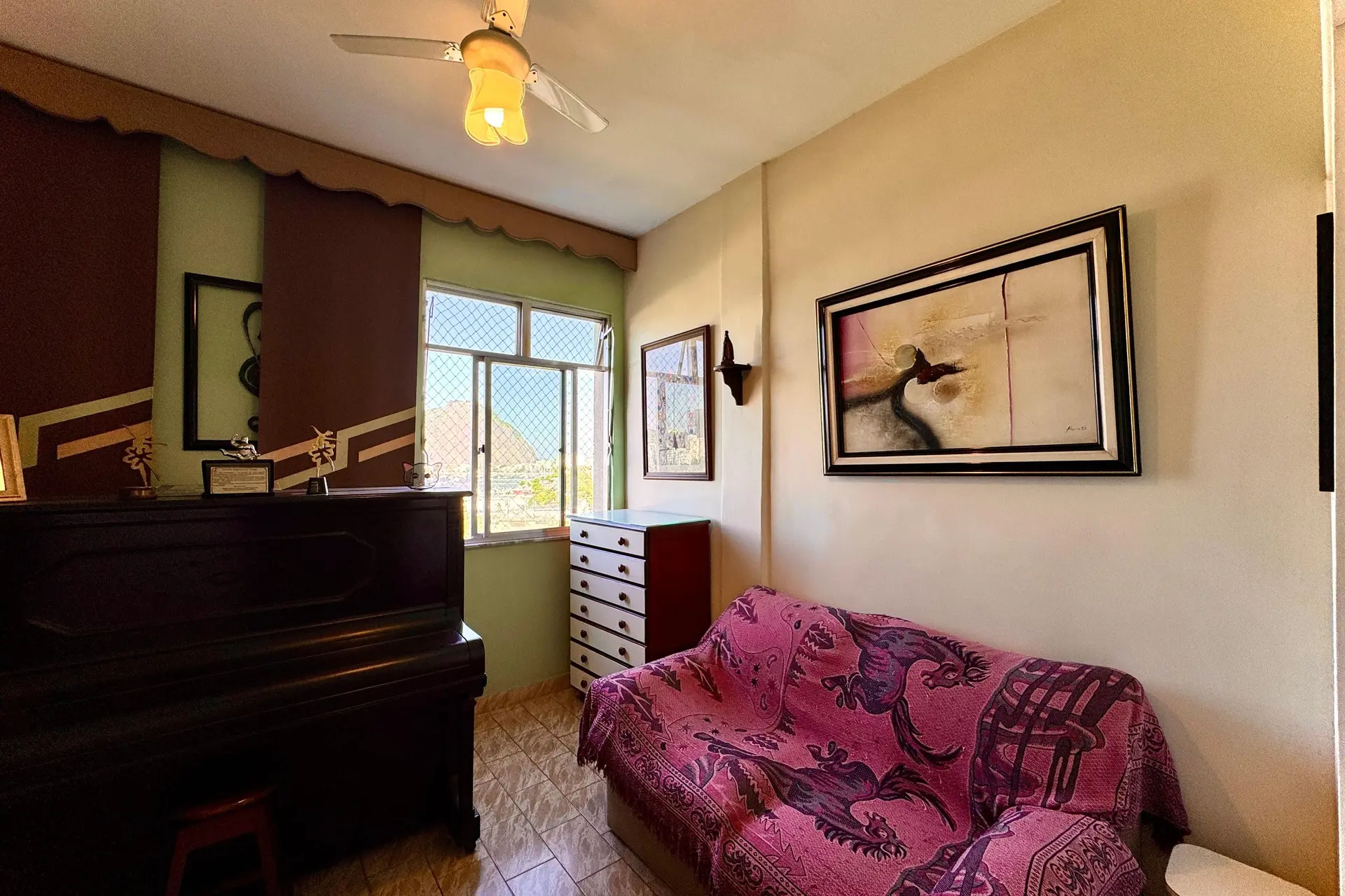 Furnished 3-bedroom apartment with pets allowed — photo 19