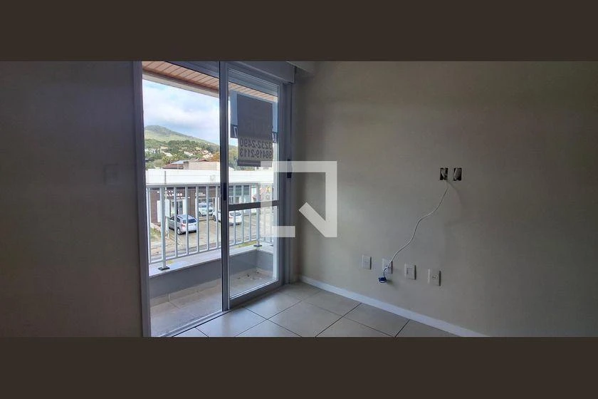 3-bedroom apartment in a building with a pool — photo 17