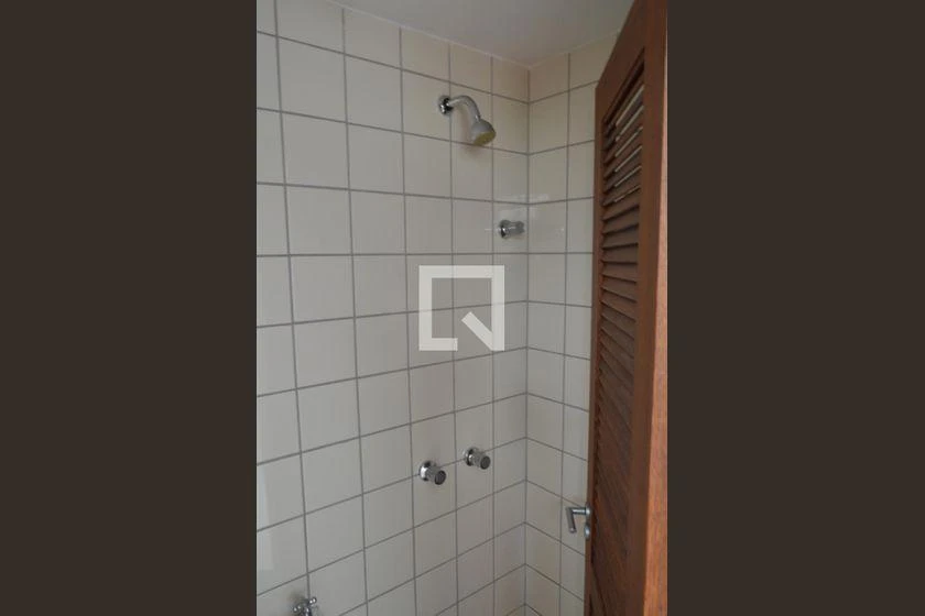 Apartment with 3 bedrooms, balcony and 130 m² — photo 5