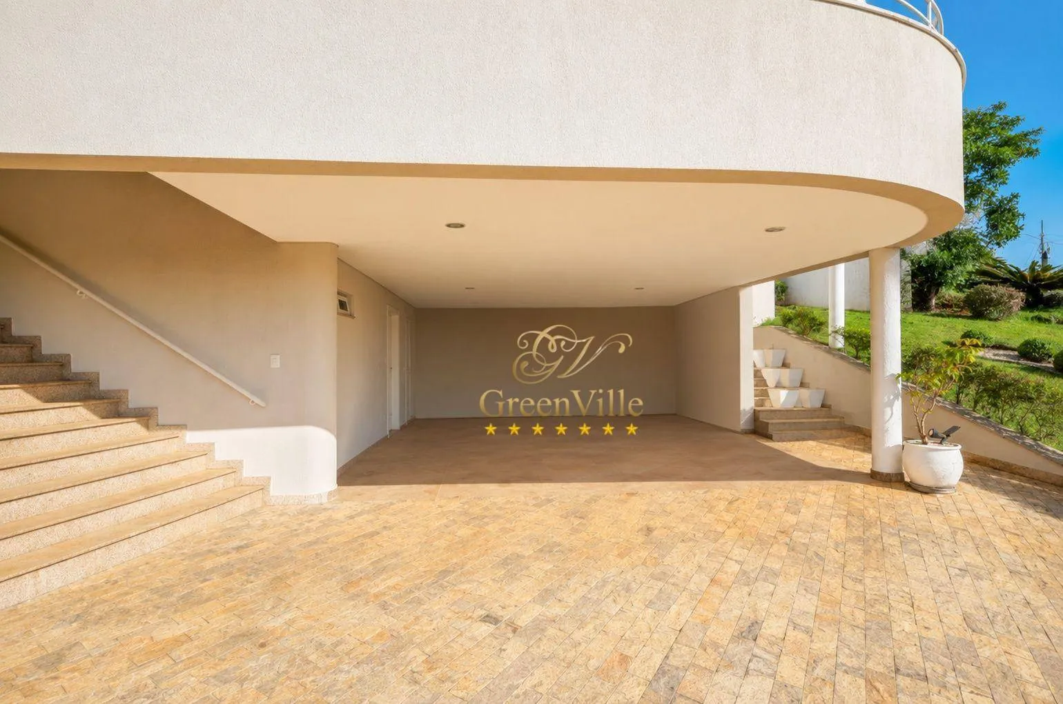House with built-in balcony grill and 4 en-suite suites — photo 33