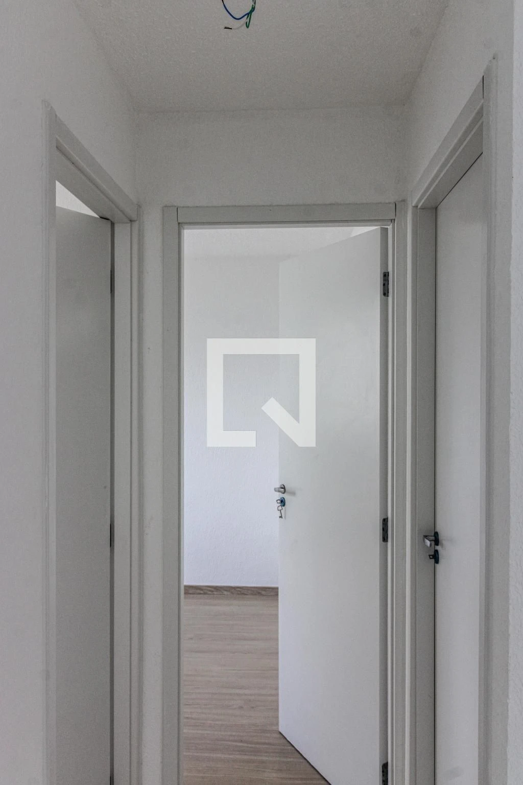 Apartamento de 2 quartos em condomínio com piscina — photo 35