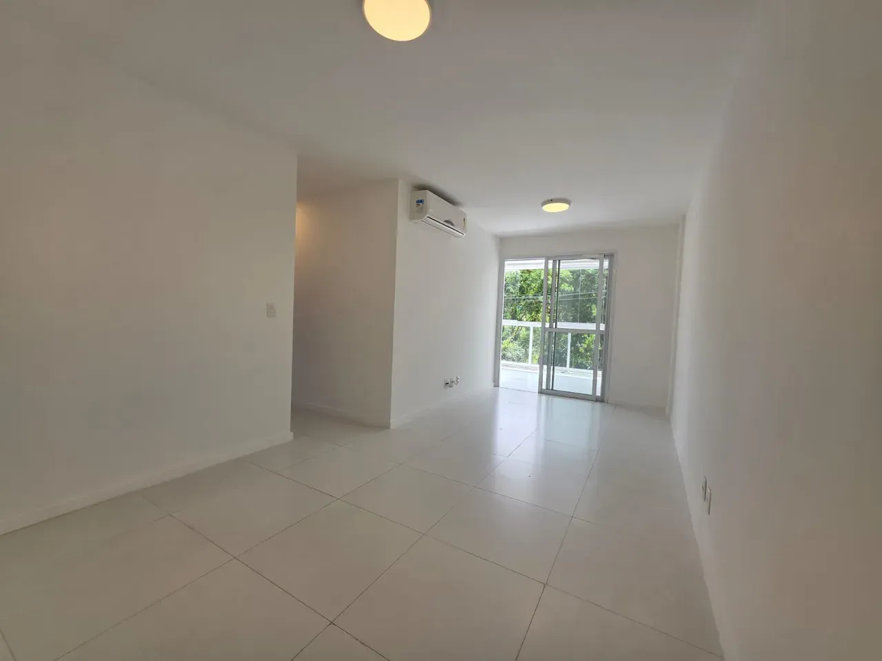 3-bedroom apartment in a building with a sauna — photo 3