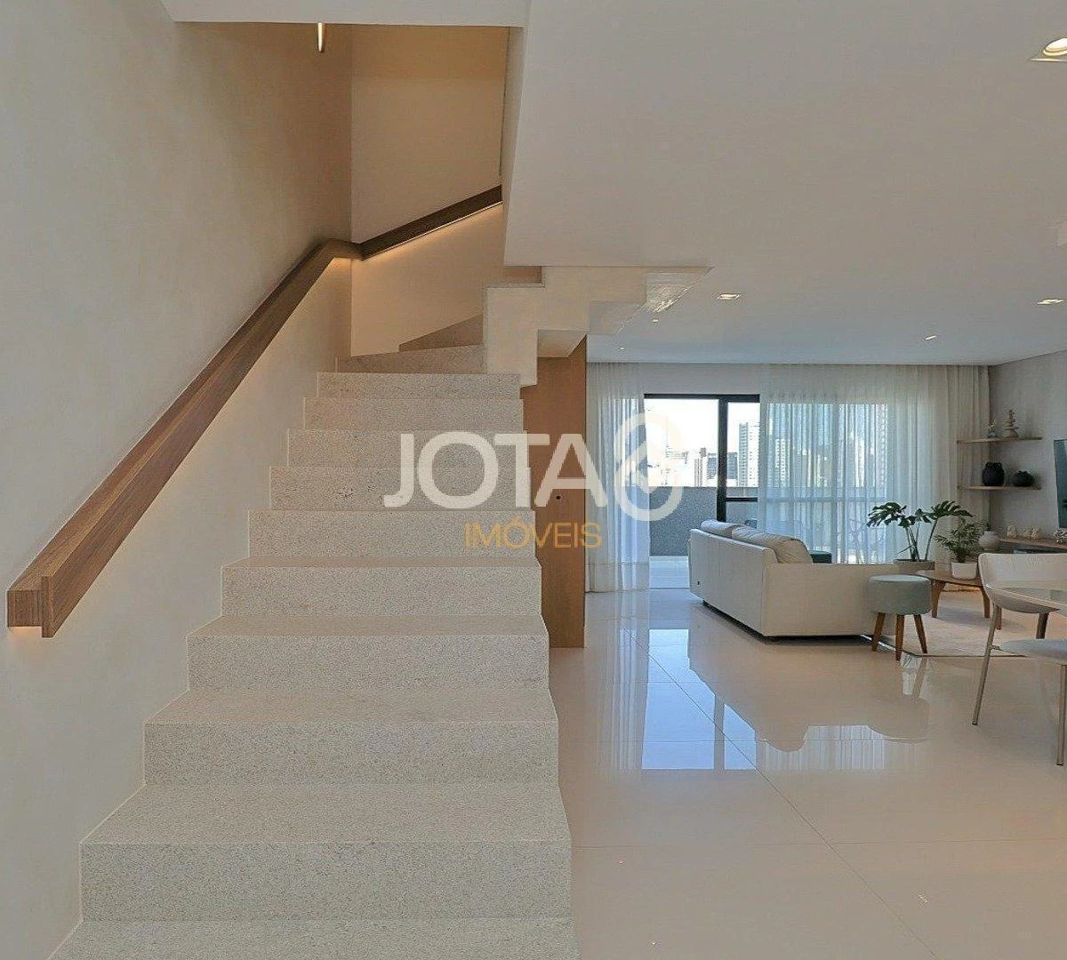Мебльований дуплекс із 3 спальнями та 243 м² — photo 39