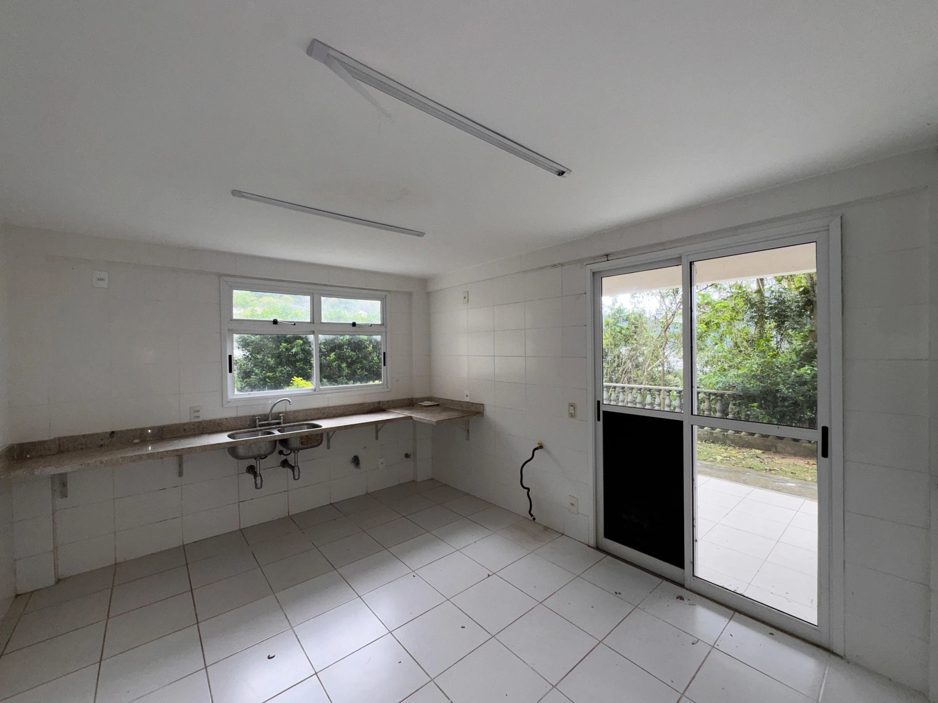 5-bedroom house with a garden in Rio de Janeiro — photo 2