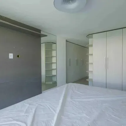Furnished house, 470 m², with a bathtub — photo 24