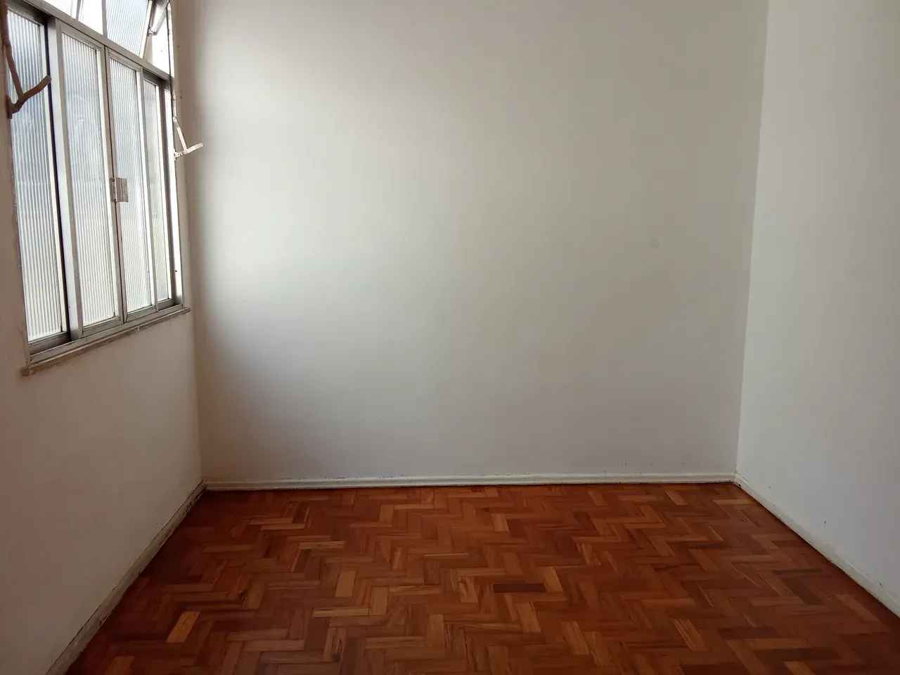 Rental apartment with 2 bedrooms and 1 bathroom — photo 41