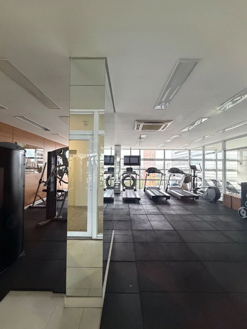 Furnished studio in a building with a gym — photo 17