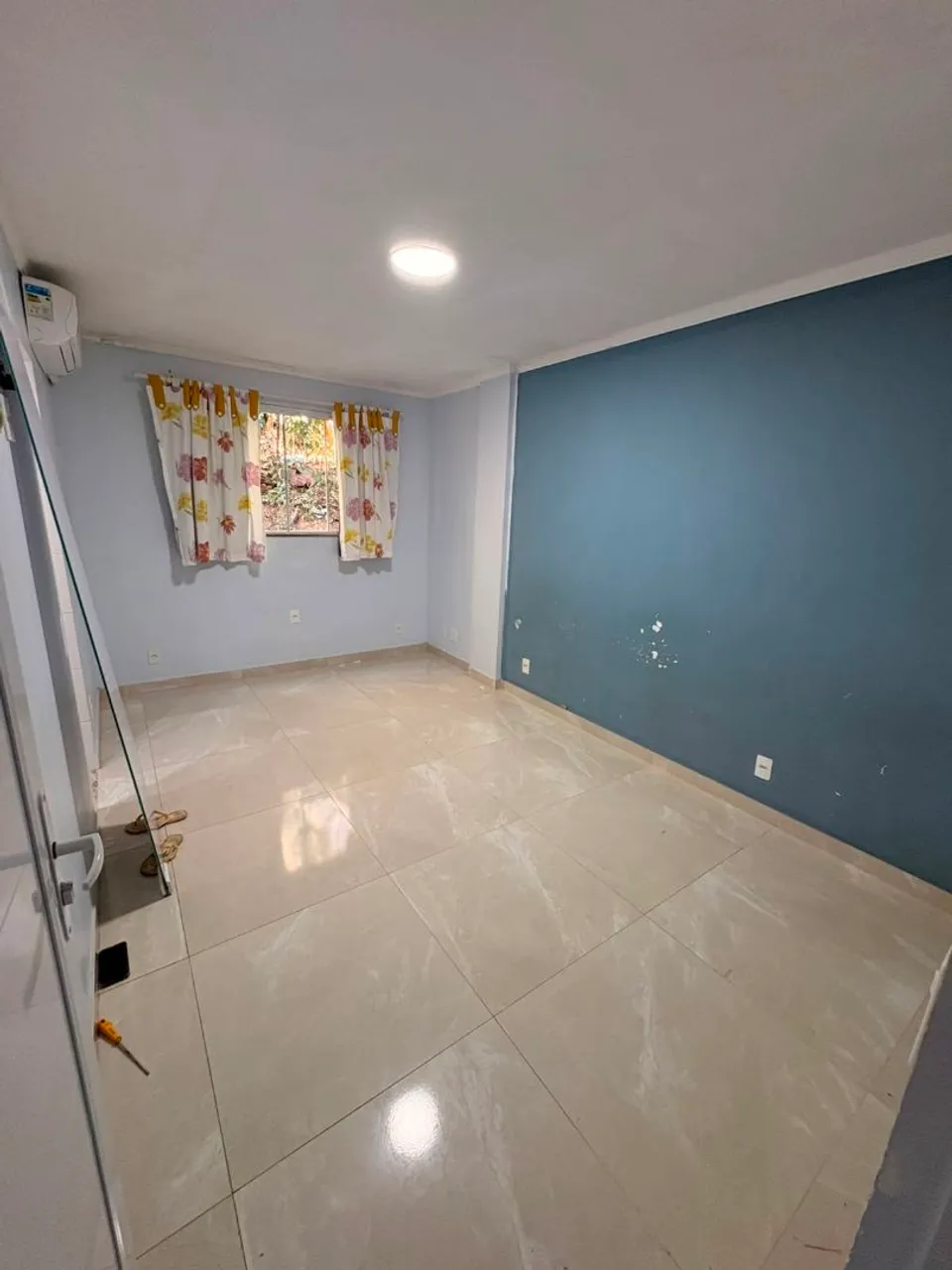 Unfurnished apartment with 3 bedrooms and 4 bathrooms — photo 14