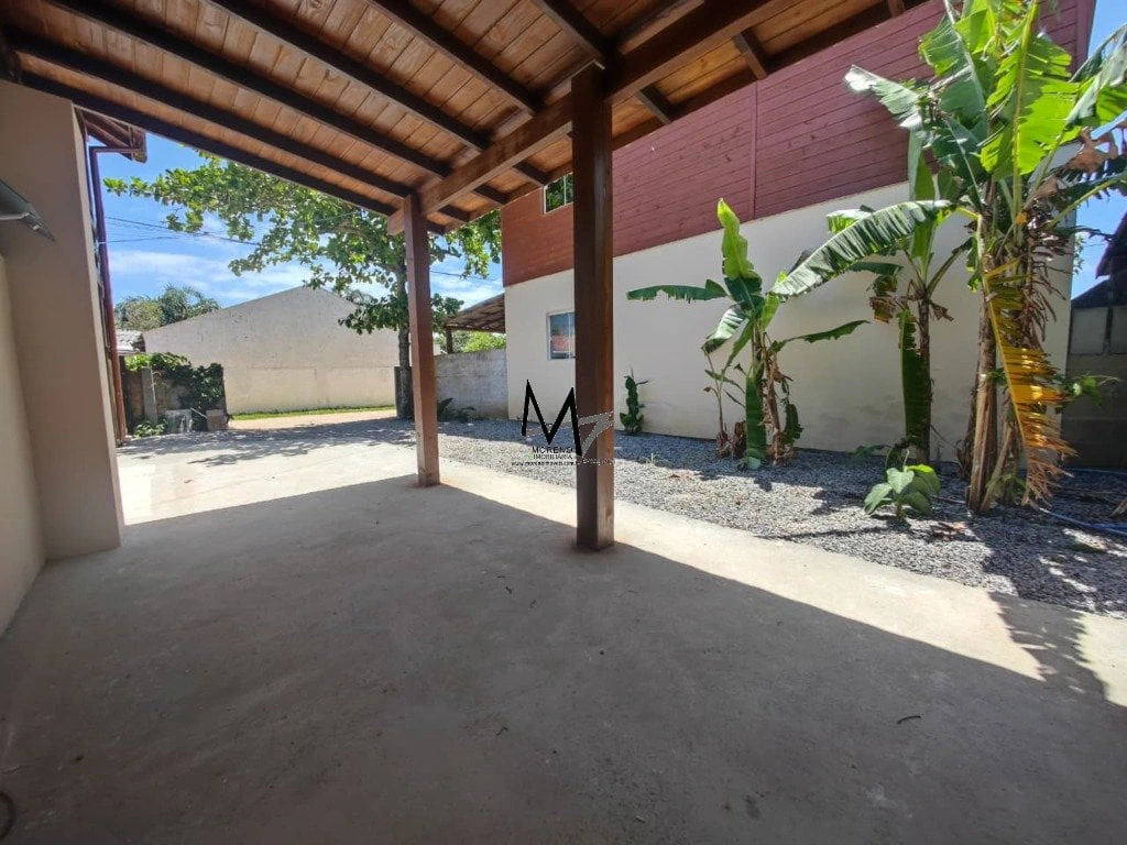 2-bedroom, 100 m² house in Florianópolis — photo 10