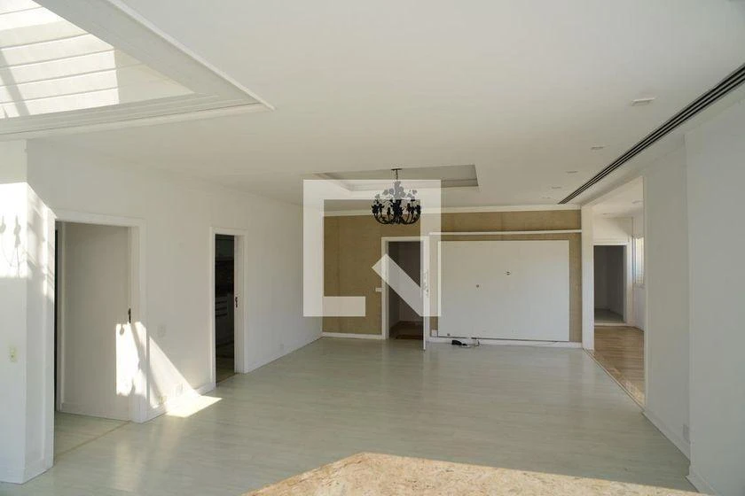 Apartamento de 430 m² com 4 quartos e 4 vagas — photo 22