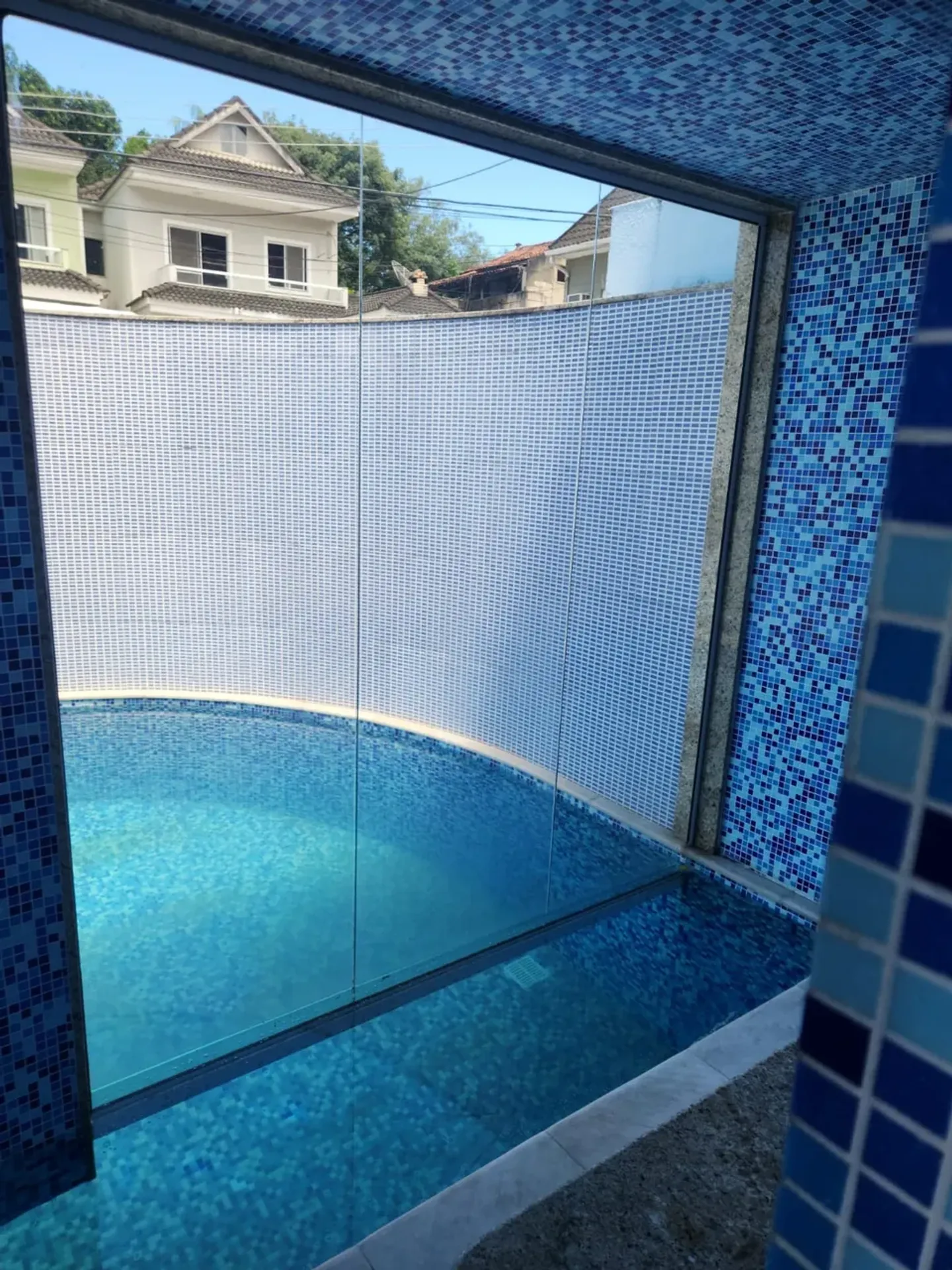 Washing machine in a 4-bedroom house, 250 m² — photo 9