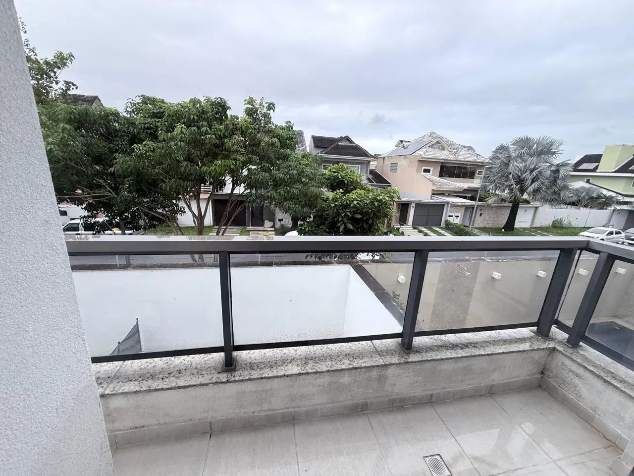 Casa com janelas do piso ao teto, Recreio dos Bandeirantes — photo 37