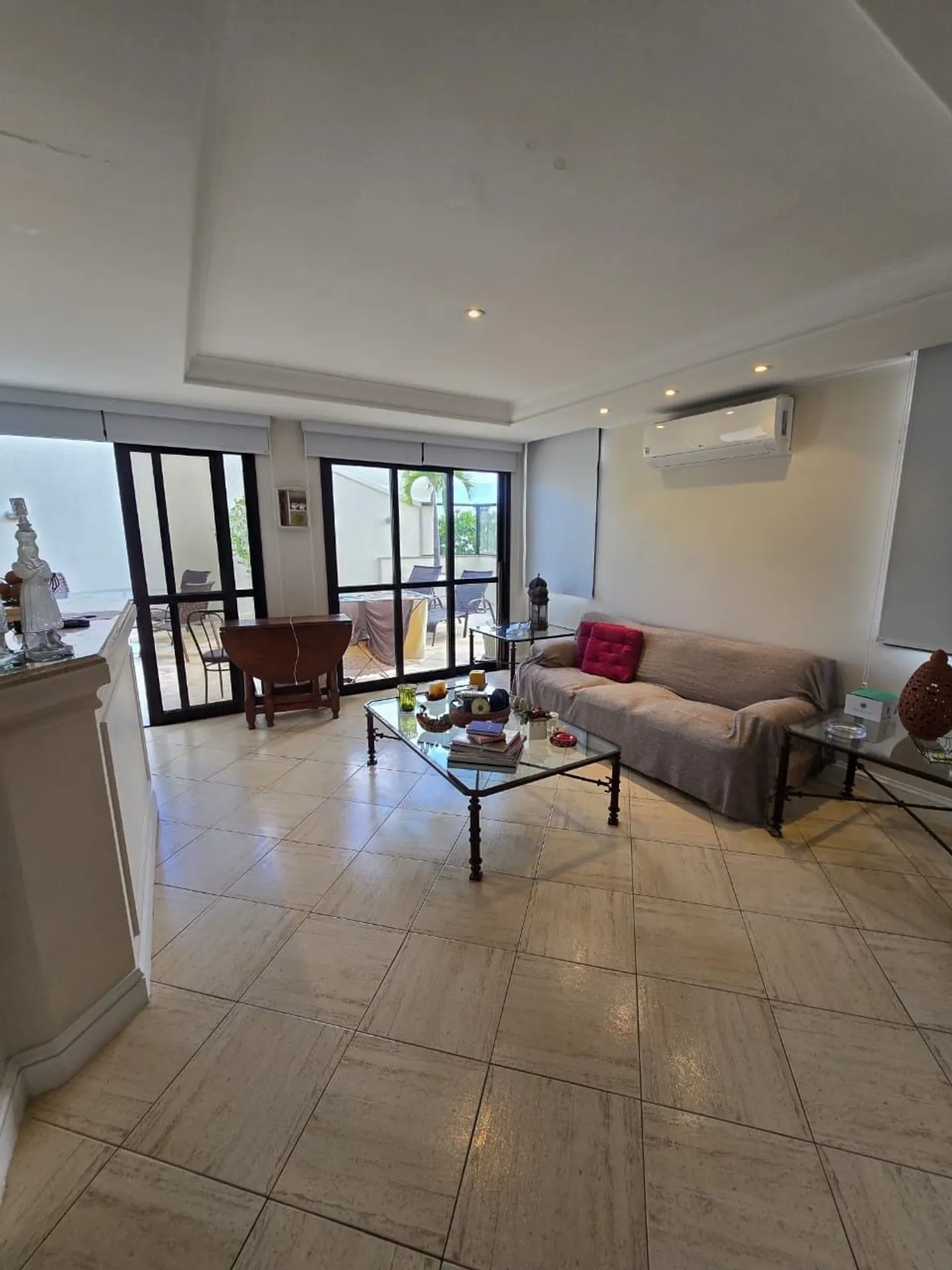 Apartamento com 3 quartos e 5 banheiros com varanda — photo 32