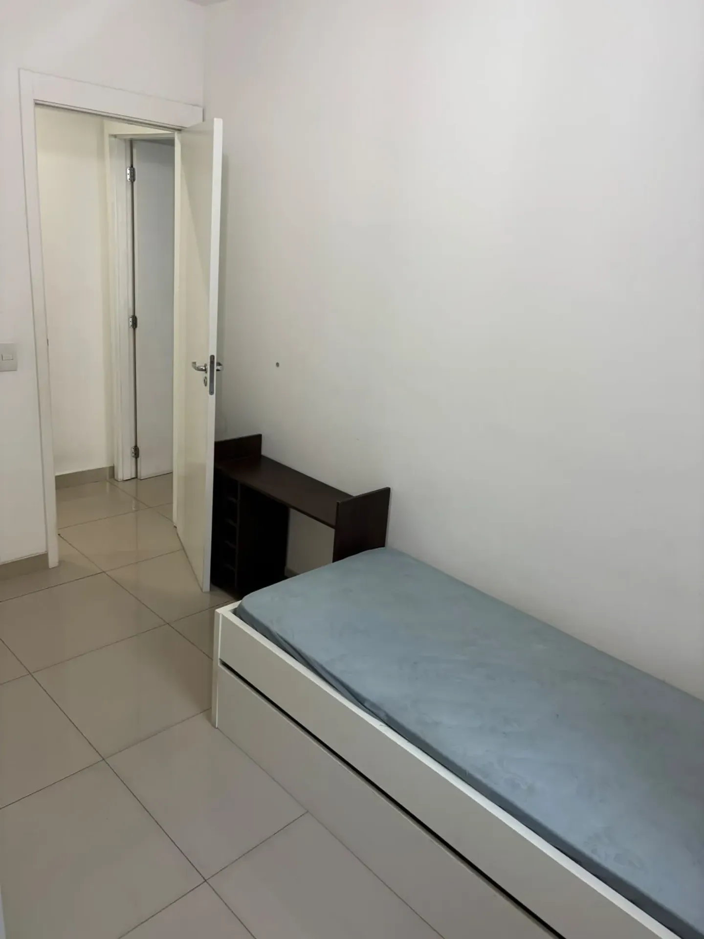 Furnished apartment, 70 m², with a washing machine — photo 12