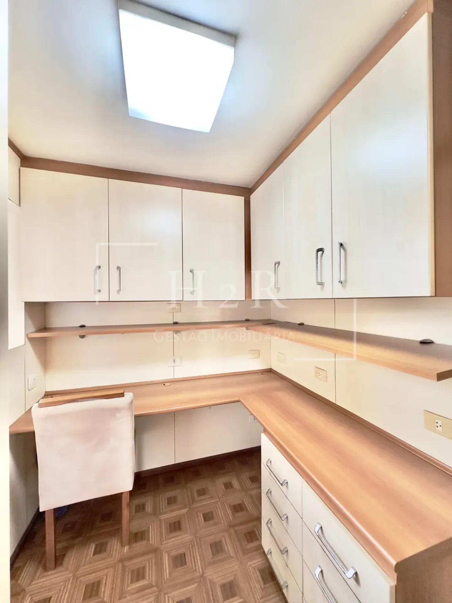 Apartment, 130 m², with a home office — photo 5