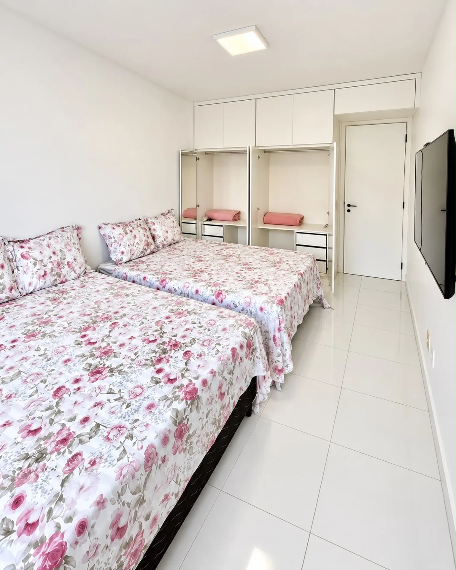 2-bedroom apartment in a building with a sauna — photo 2